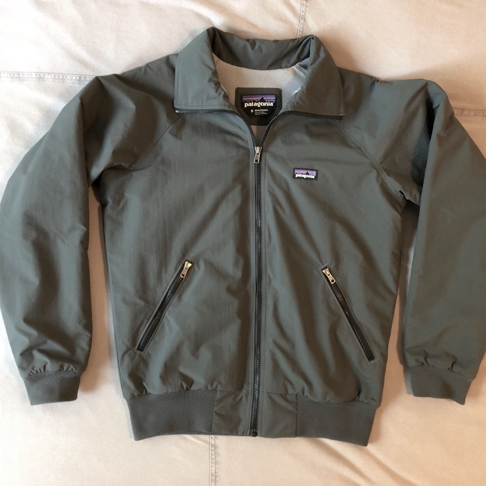 Men’s Patagonia Bomber Jacket (new)